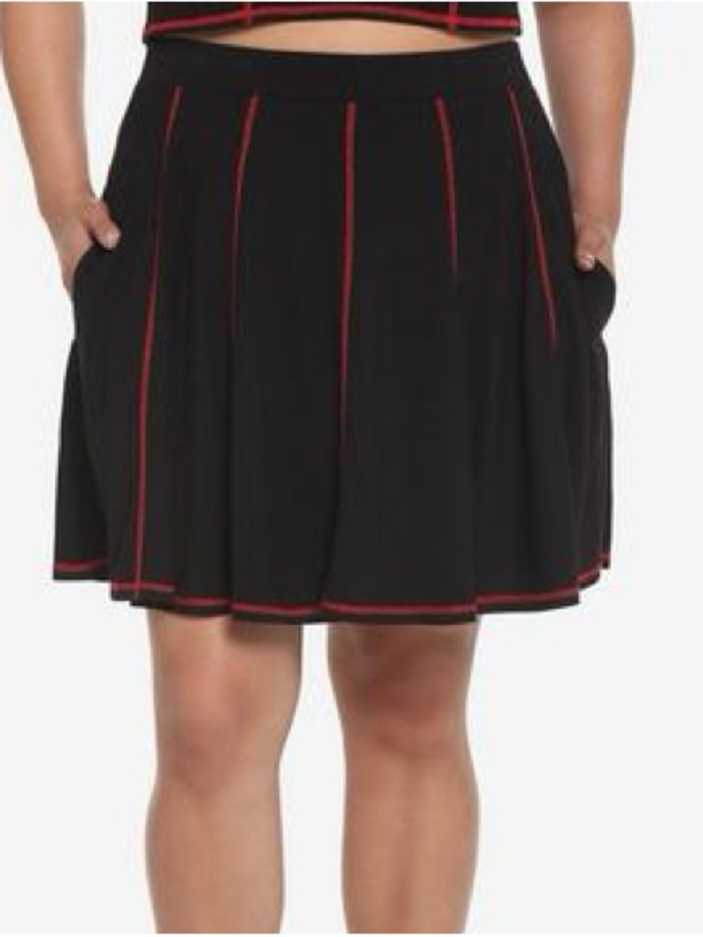Hot topic women’s black & red contrast stitch mini skirt